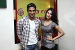 Prateik Babbar and Amyra Dastur at Radio Mirchi Mumbai studio for promotion of their upcoming movie Issaq on 24th July 2013 (5).JPG